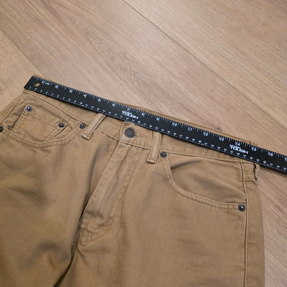 Levis levis 505